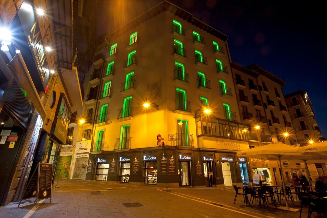 Hotel Pompaelo Plaza Del Ayuntamiento & Spa Pamplona Eksteriør billede
